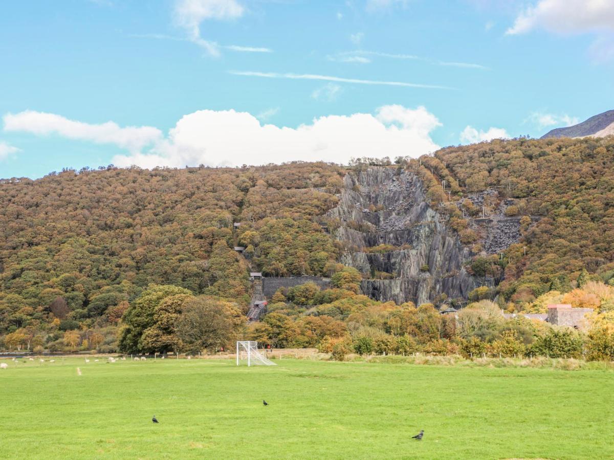 Willa 9 Ty Du Road Caernarfon Zewnętrze zdjęcie